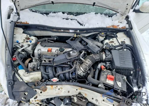 2010 Honda Accord Lx from USA, damaged, VIN 1HGCP2F31AA197098